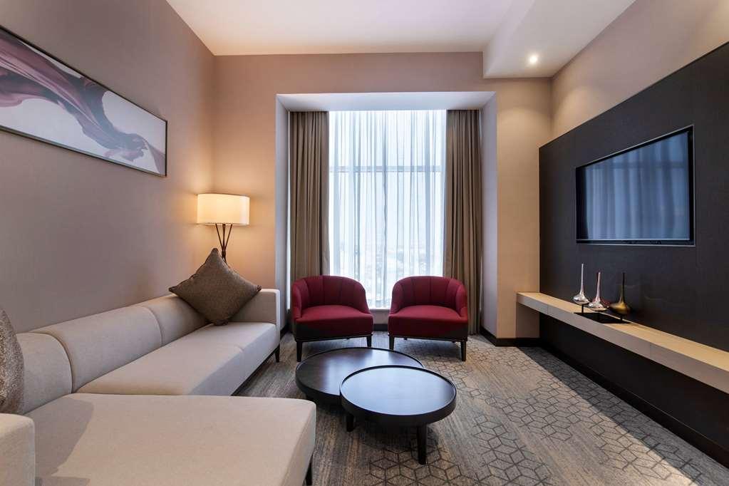 Ramada By Wyndham Riyadh King Fahd Road Rom bilde