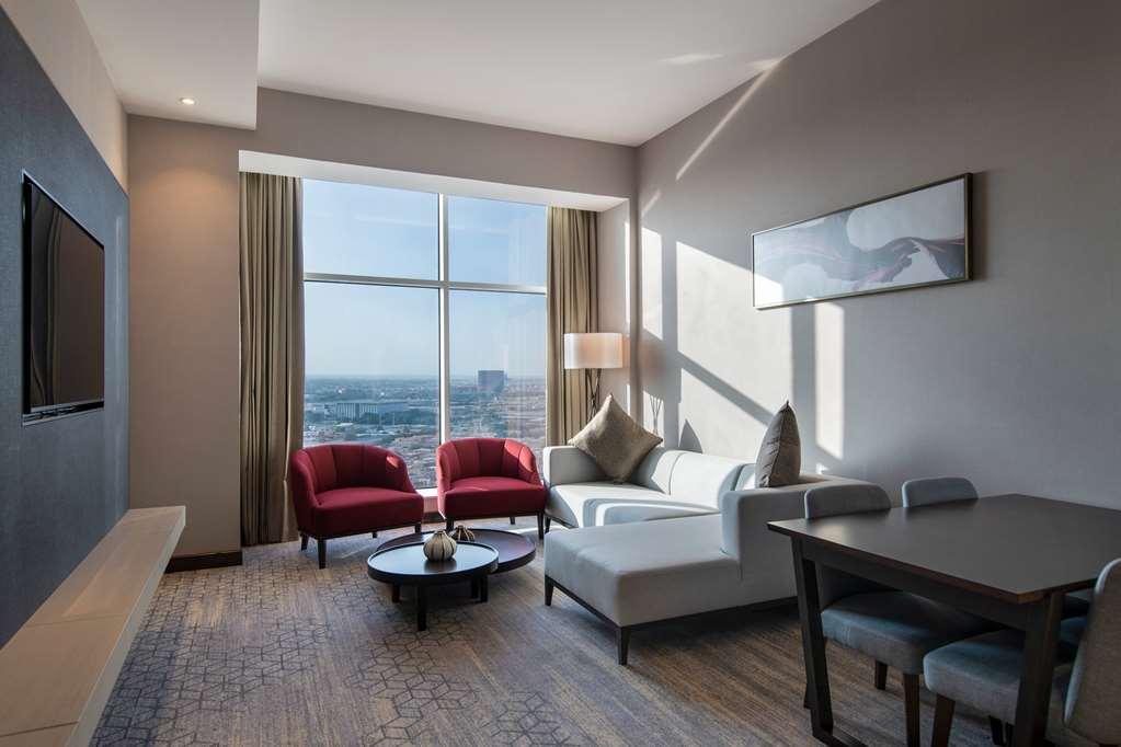 Ramada By Wyndham Riyadh King Fahd Road Rom bilde